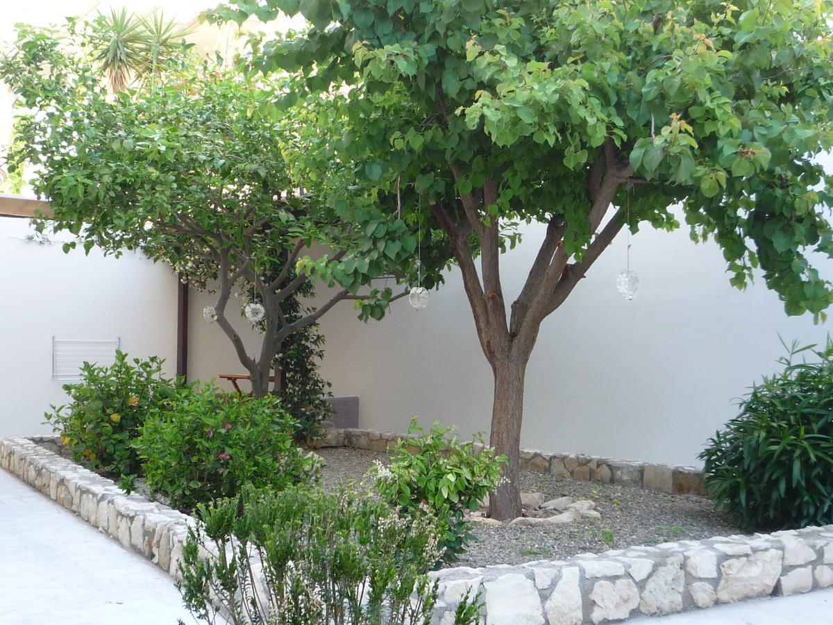 La Casa Del Vitsi Palaiochora Exterior foto